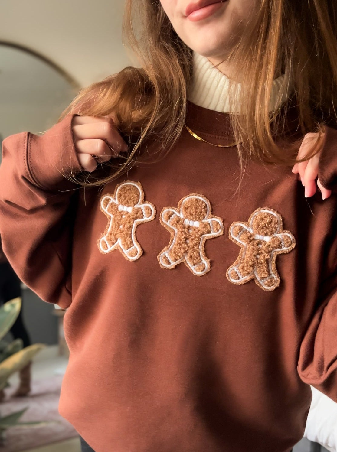 Fluffy Gingerbread Cookie Christmas Sweatshirt โ Laura Schult Design